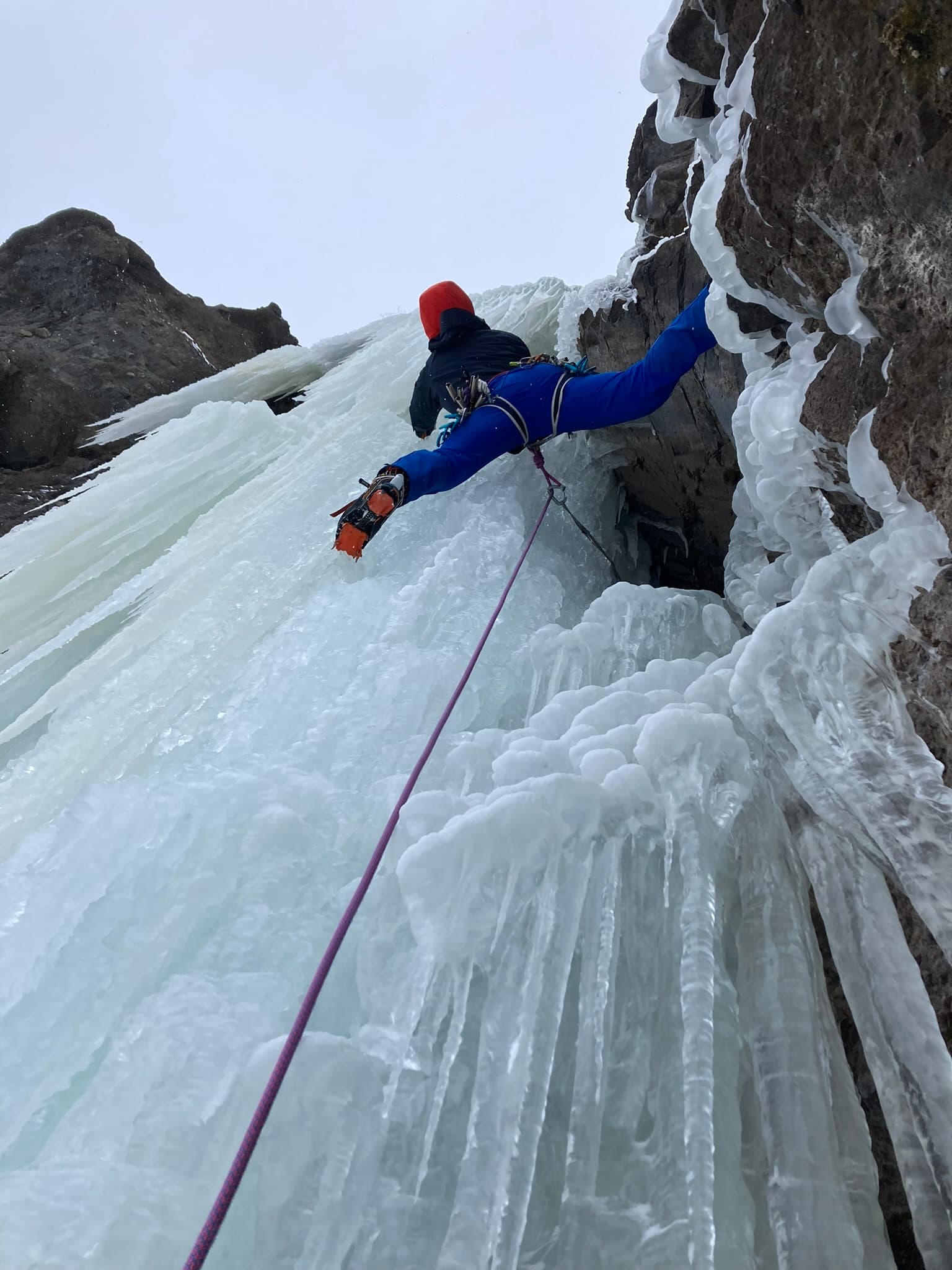Nadav Oakes guiding - 2